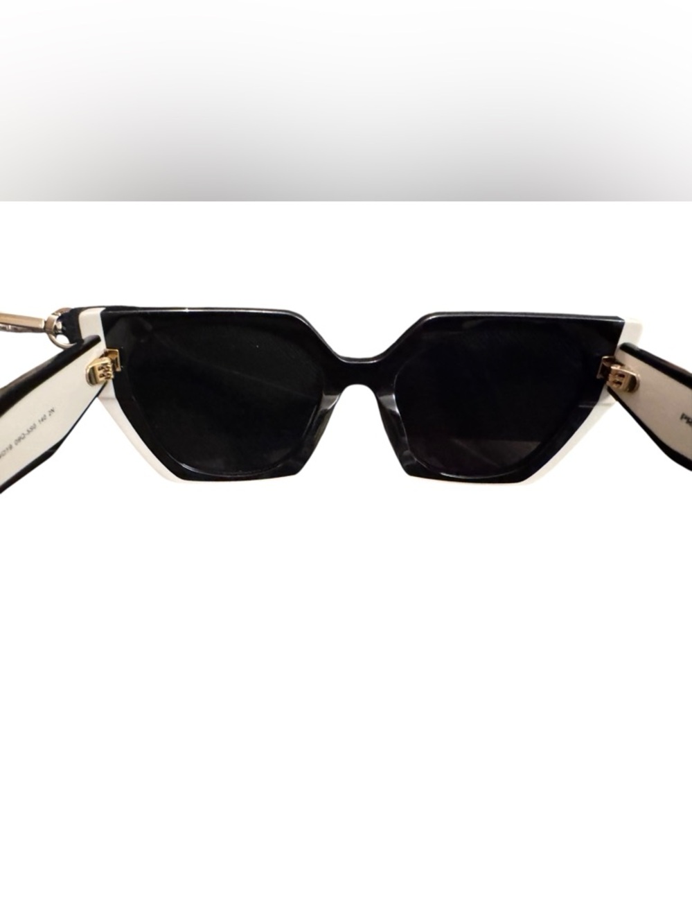 Prada PR 15WS Sunglasses Oversized with case, New - Picture 6 of 9